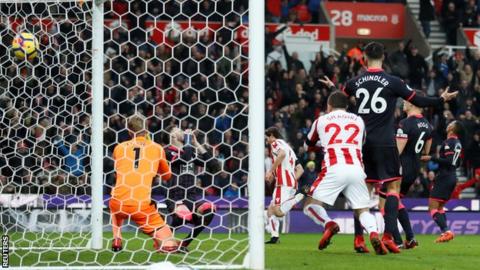 8DAA1B1B-7A99-4BBE-AB67-1940545B4DA9