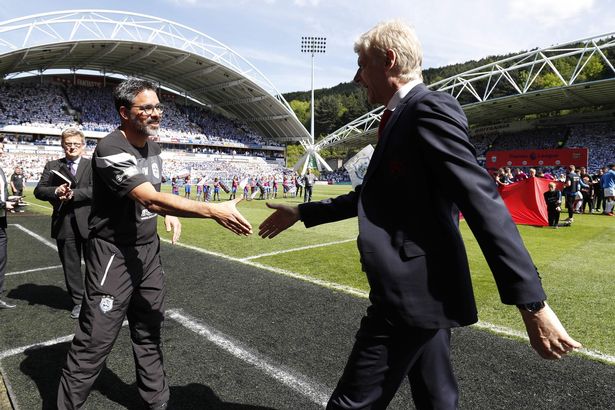 04AE23F0-A144-4D40-9EDE-384D41C65924